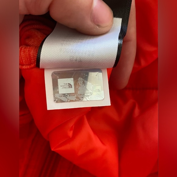 The North Face Bright Orange Quilted Puffer Vest Stretch Sides Hooded XS - Picture 9 of 11